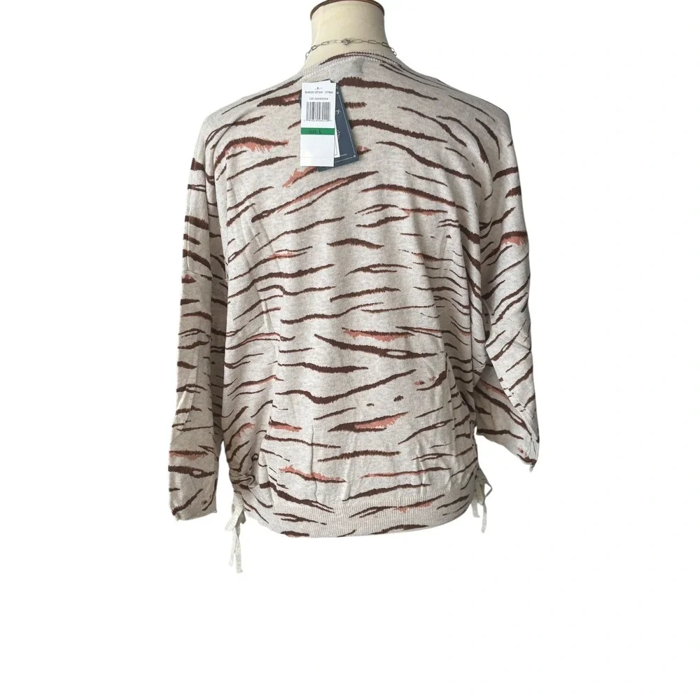 Democracy Women's Large Tiger Print Knit Sweater with Drawstring Sides - Size L - Picture 4 of 14
